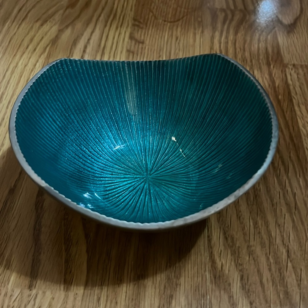 Simply designz candy bowl